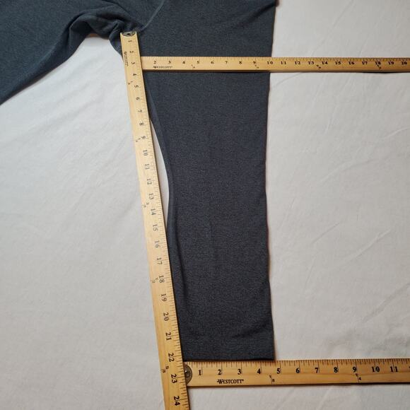 Nobull Women's Size L High-Rise Matte Tight 21" Gray - Picture 8 of 8